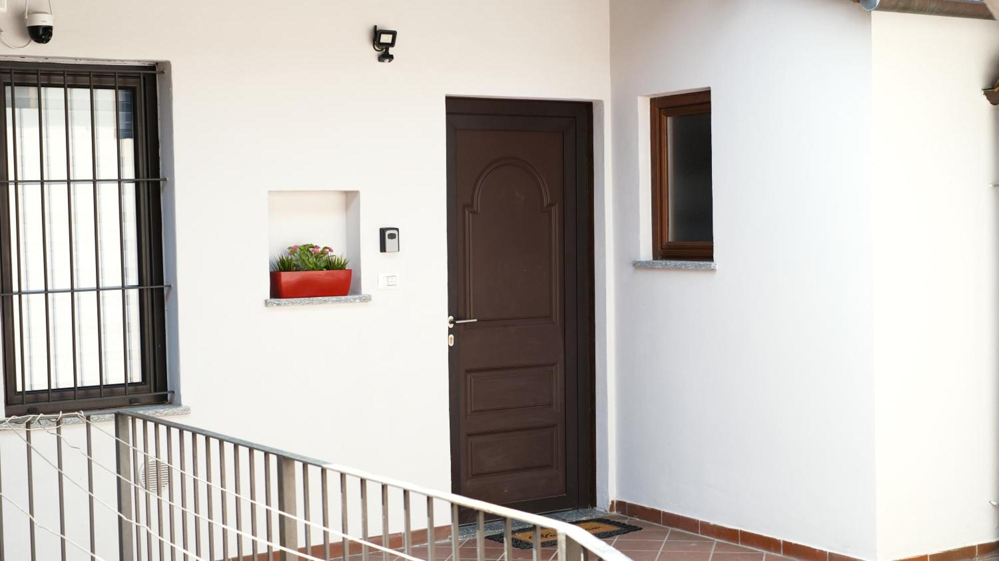 Le Torri Loft Apartment Fossano Bagian luar foto
