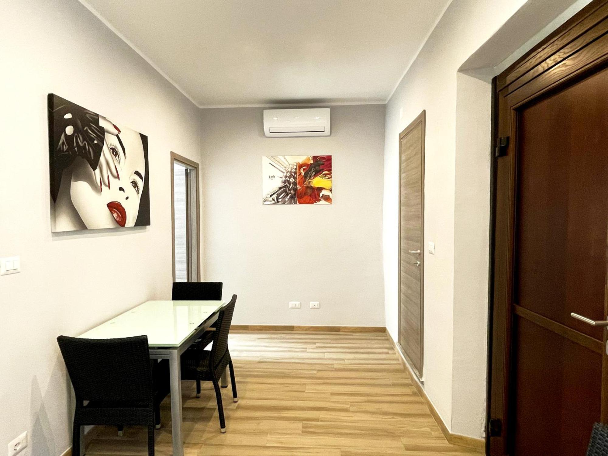 Le Torri Loft Apartment Fossano Bagian luar foto
