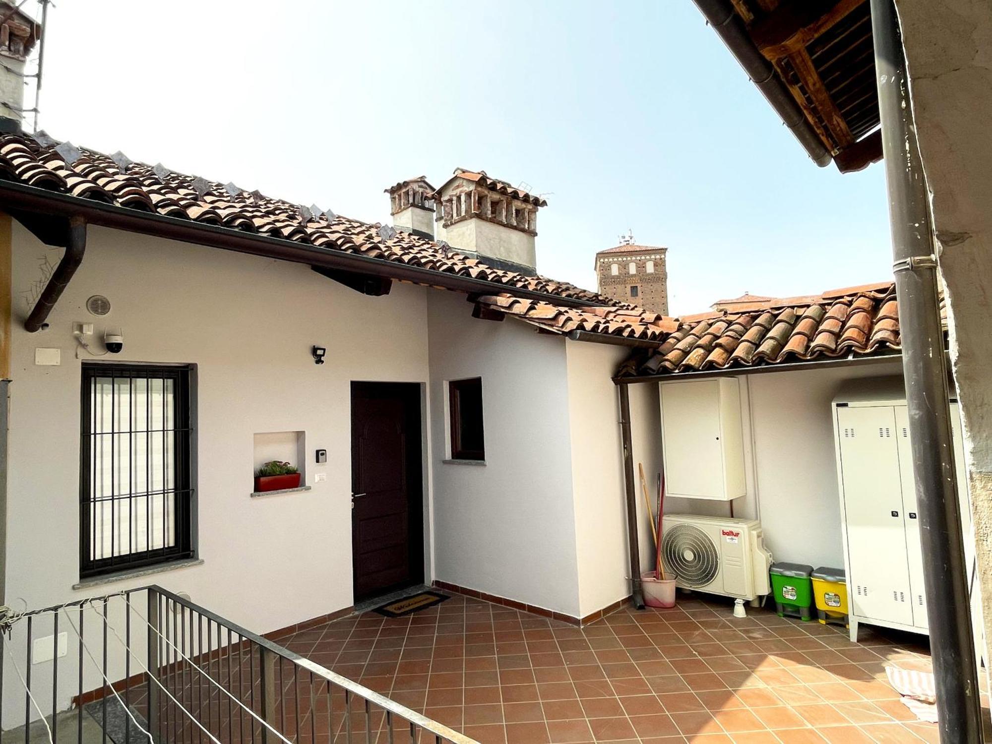 Le Torri Loft Apartment Fossano Bagian luar foto